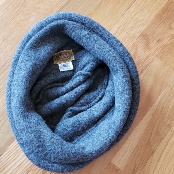 1990's Multiple Style Hat Cloche Beanie Bucket - Picture 8 of 8